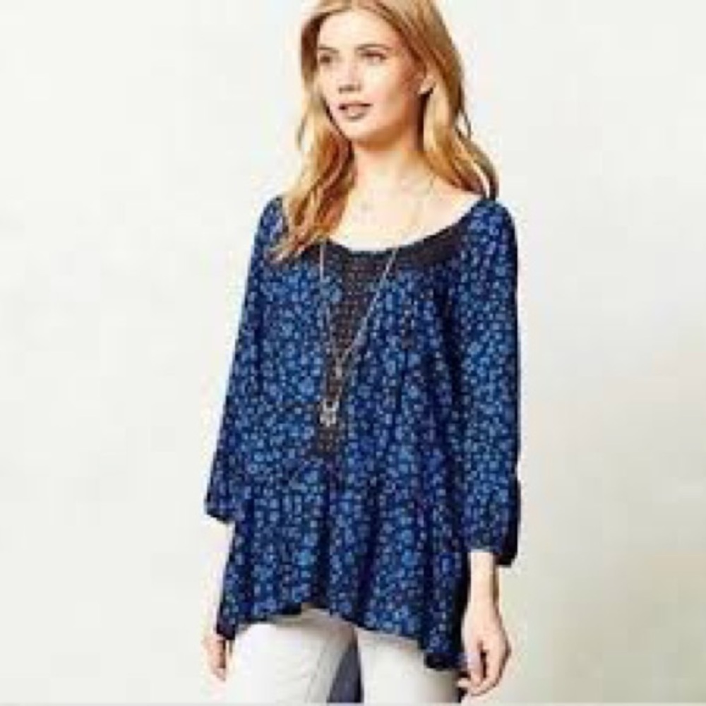 Anthro.HD in Paris, Blue Top, Perfect with Leggings or Jeans, EUC, Size XS